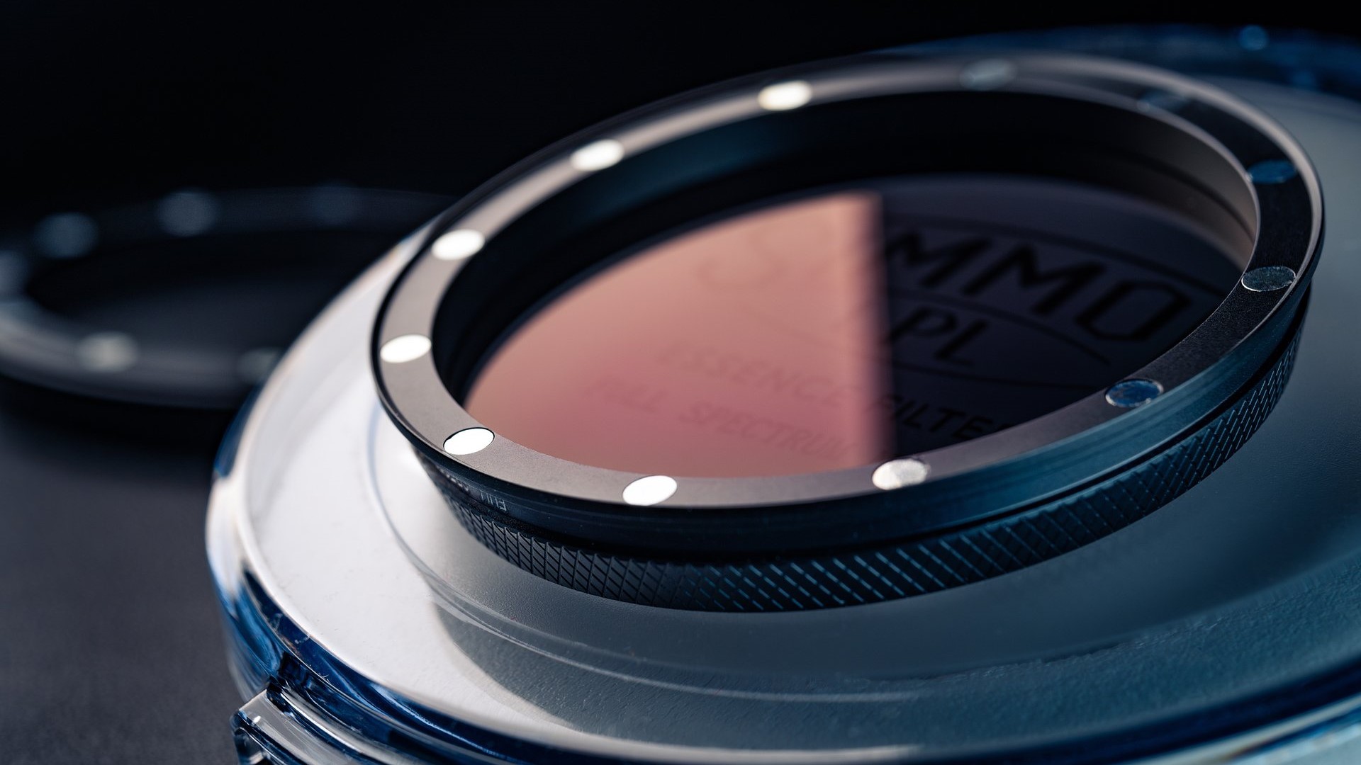Simmod Lens Launches Full Spectrum Essence IRND Filters, Expanding LPL Rear Filter Options