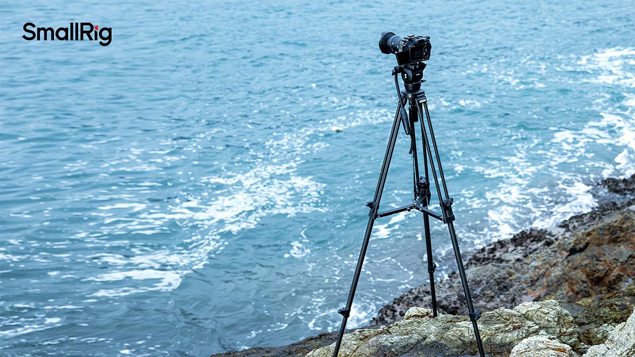 SmallRig releases the AD-50 series of lightweight video tripod kits