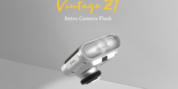 Vintage Z1 Retro Camera Flash Unveiled 